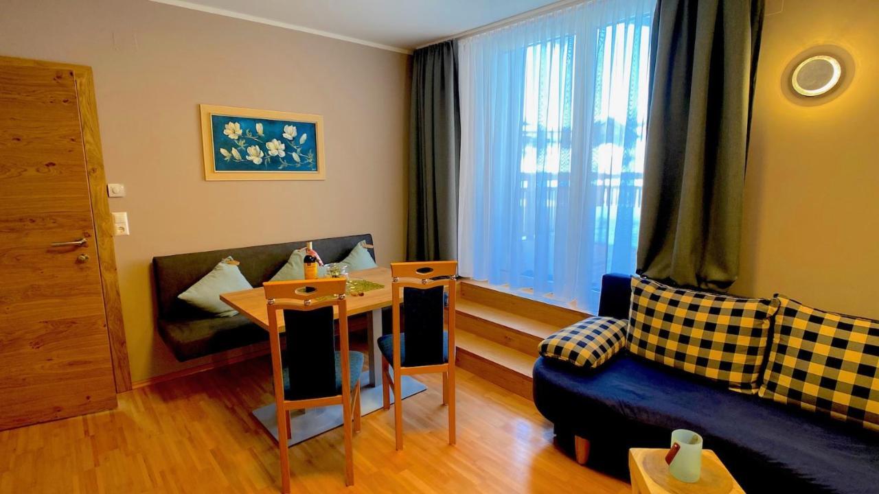 Erdhaeuser Und Apartments Mit Seeblick Und Alleinlage Weissensee Luaran gambar