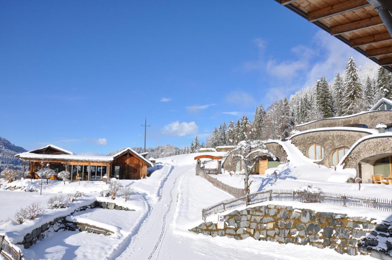 Erdhaeuser Und Apartments Mit Seeblick Und Alleinlage Weissensee Luaran gambar