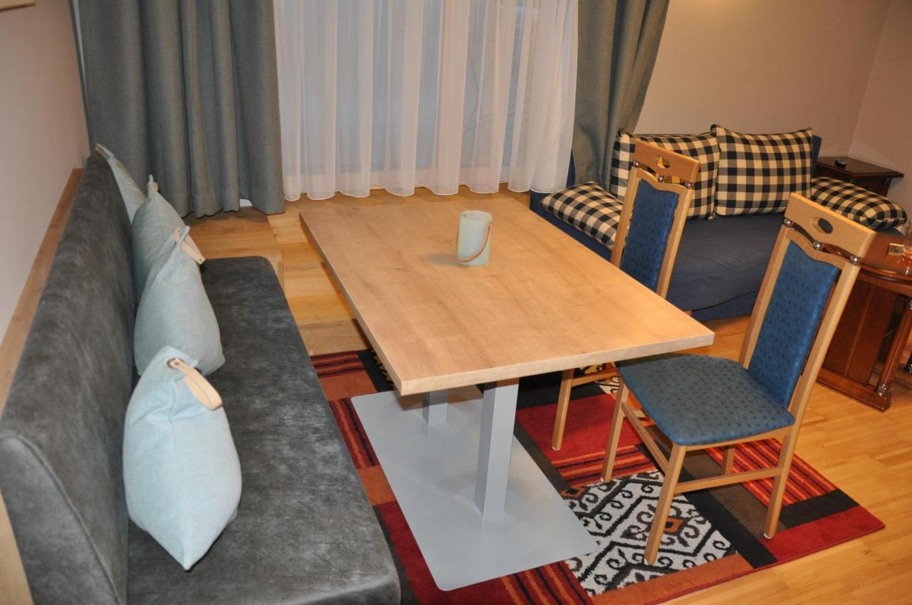 Erdhaeuser Und Apartments Mit Seeblick Und Alleinlage Weissensee Luaran gambar