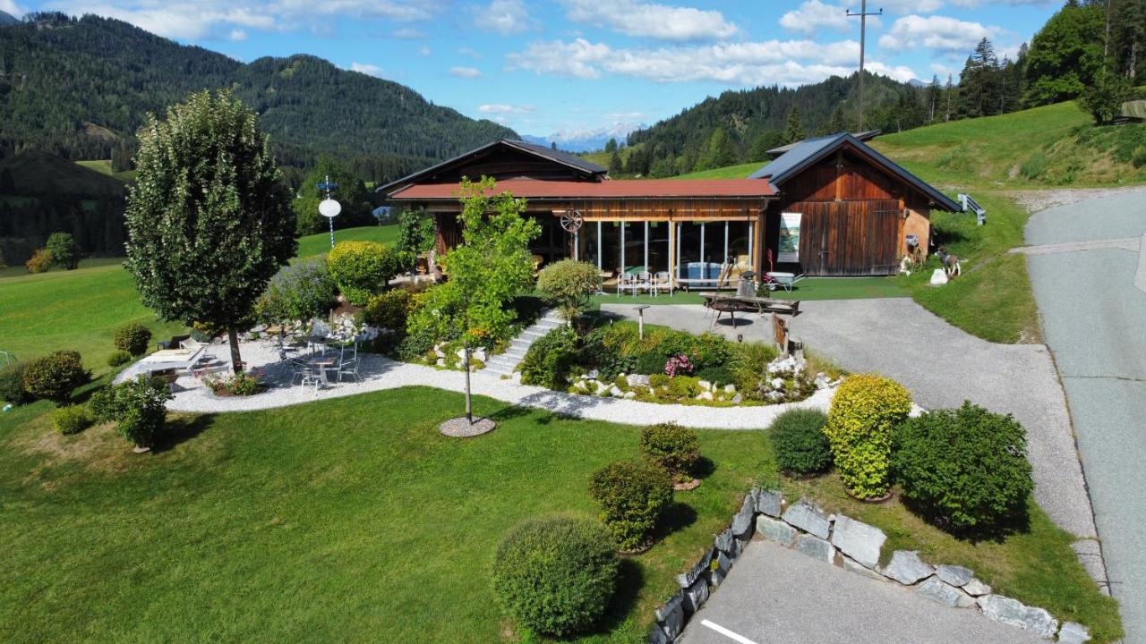 Erdhaeuser Und Apartments Mit Seeblick Und Alleinlage Weissensee Luaran gambar